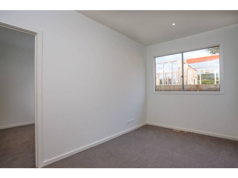 66 Warranilla Avenue, Rosebud VIC 3939