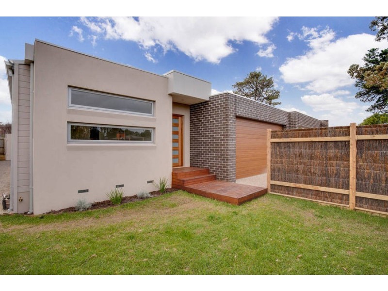 66 Warranilla Avenue, Rosebud VIC 3939