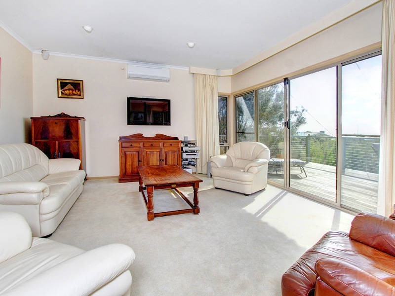 2 Austin Street, Rye VIC 3941