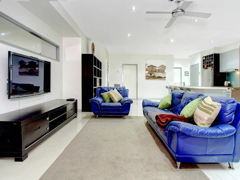 2B Palm Grove, Dromana VIC 3936