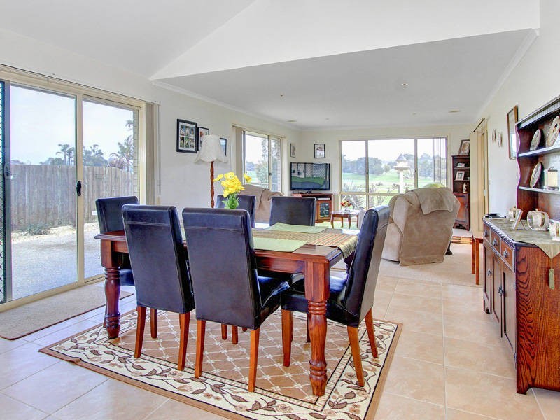 91 Country Club Drive, Safety Beach VIC 3936