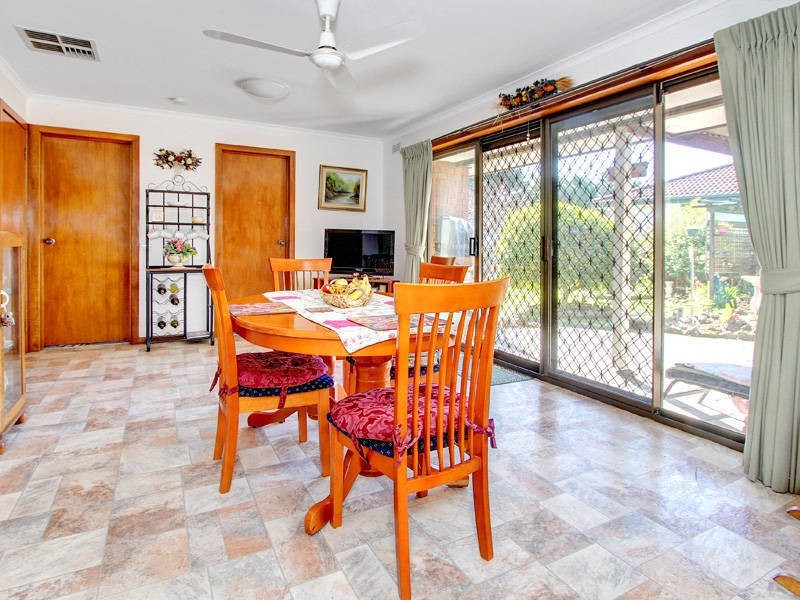 13 Warranilla Avenue, Rosebud VIC 3939