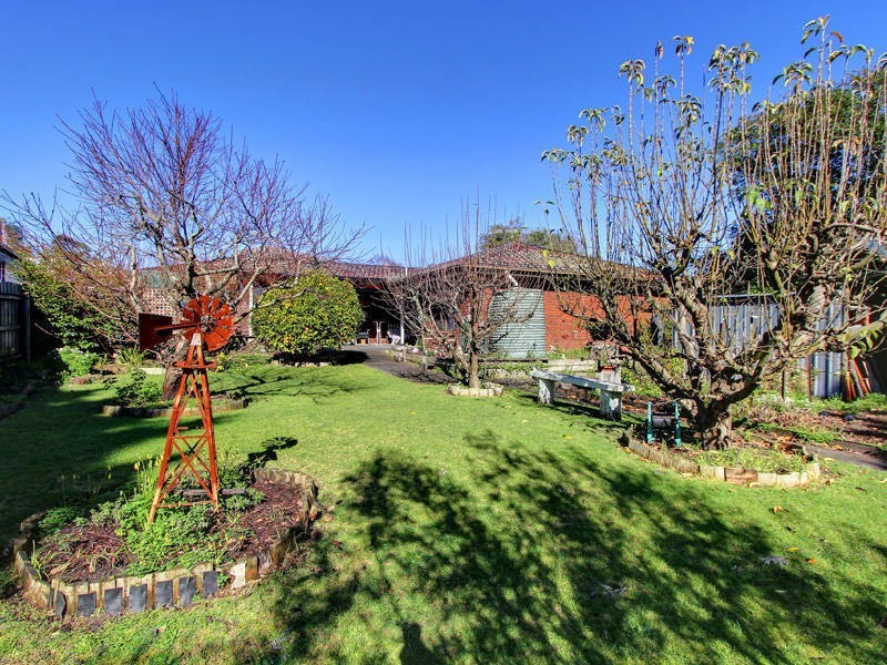 13 Warranilla Avenue, Rosebud VIC 3939