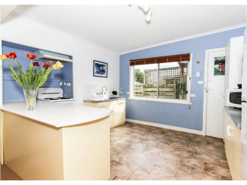 50 Whitehead Grove, Rosebud VIC 3939