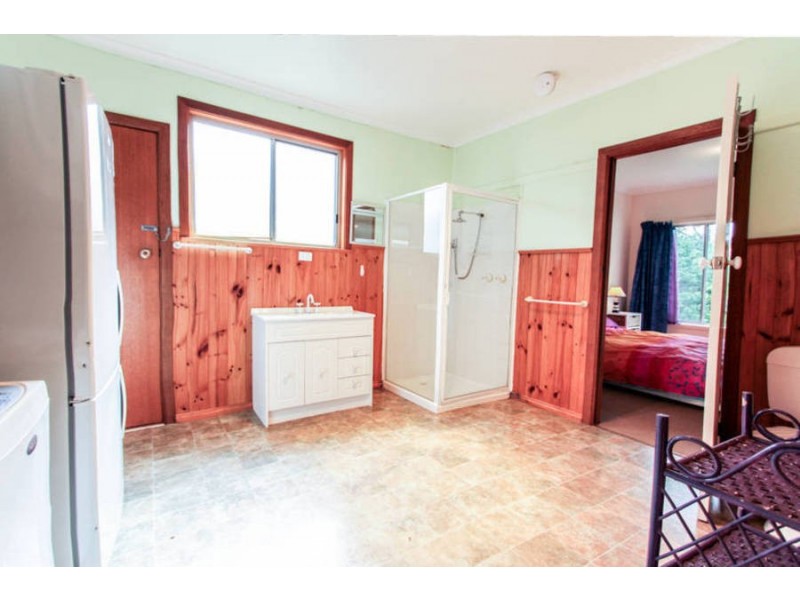 50 Whitehead Grove, Rosebud VIC 3939