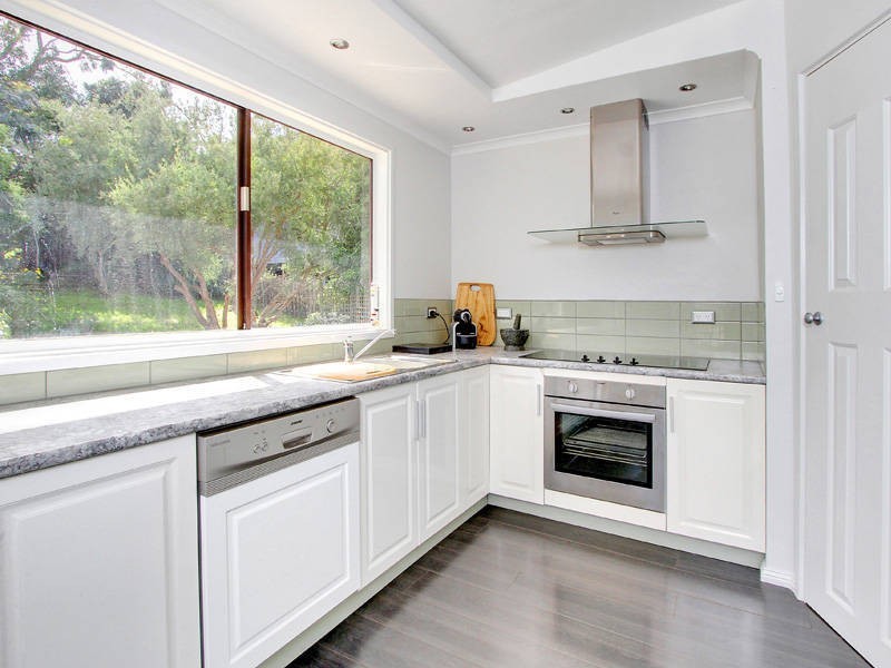 35 Seabrook Avenue, Rosebud VIC 3939