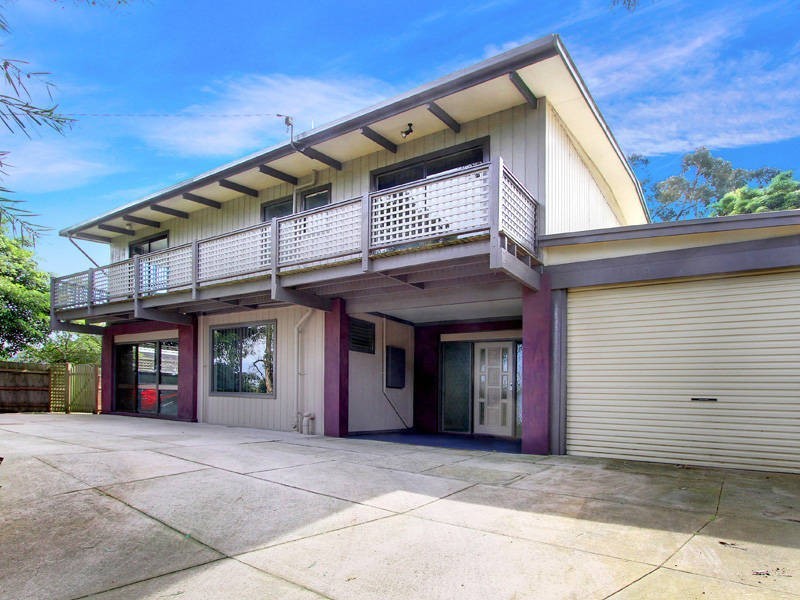 35 Seabrook Avenue, Rosebud VIC 3939