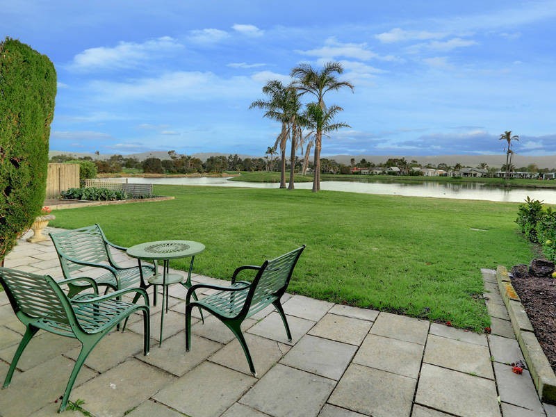 76 Palm Tree Drive, Safety Beach VIC 3936