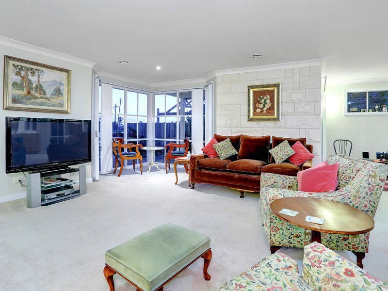 76 Palm Tree Drive, Safety Beach VIC 3936