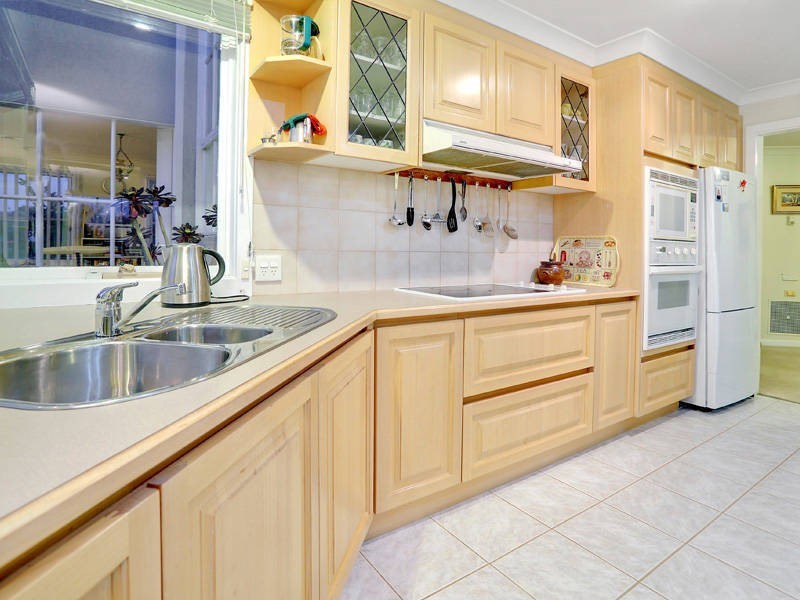 76 Palm Tree Drive, Safety Beach VIC 3936