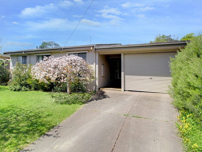 11 Henry Court, Mccrae VIC 3938