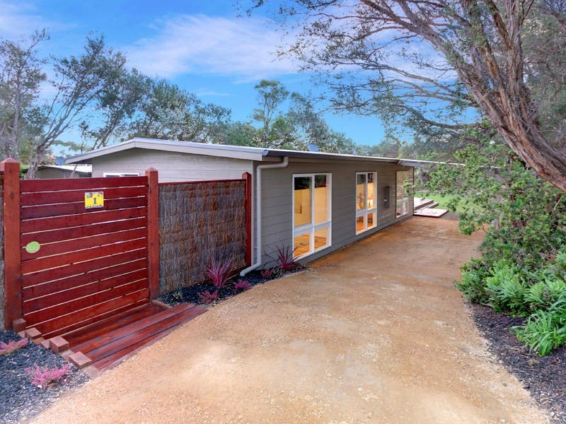 1 Wyena Street, Rye VIC 3941