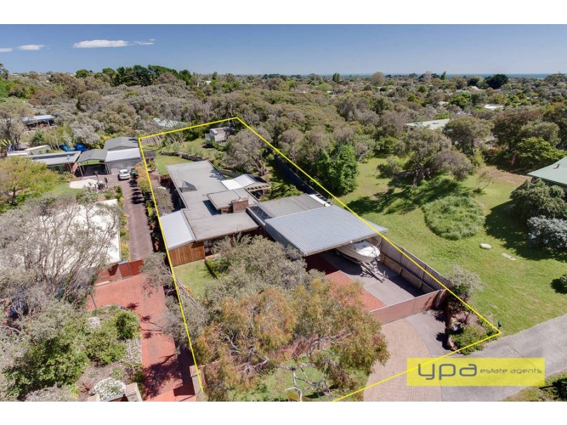 8 Toorak Street, Tootgarook VIC 3941