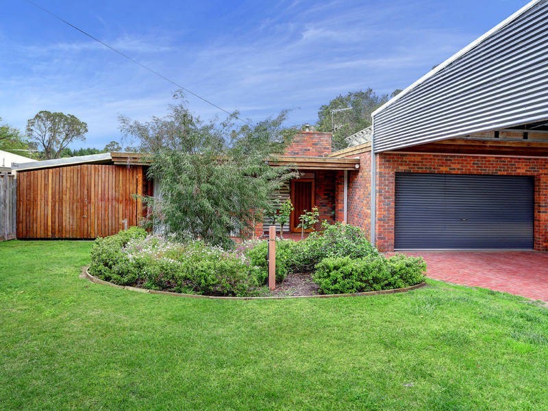 8 Toorak Street, Tootgarook VIC 3941