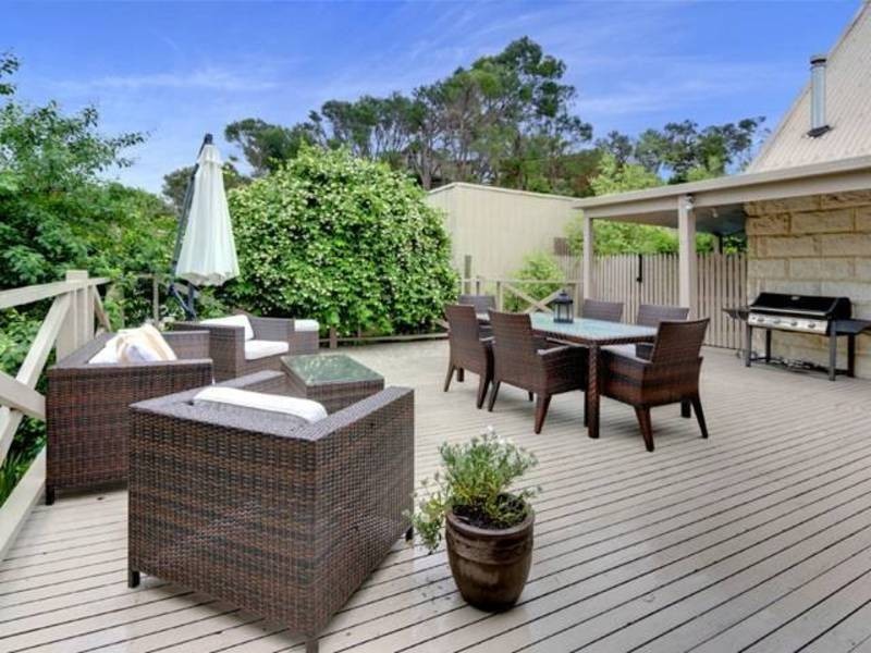 28 Booran Parade, Tootgarook VIC 3941