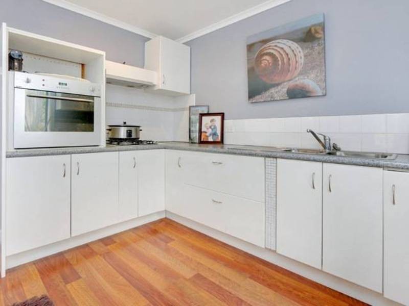 28 Booran Parade, Tootgarook VIC 3941