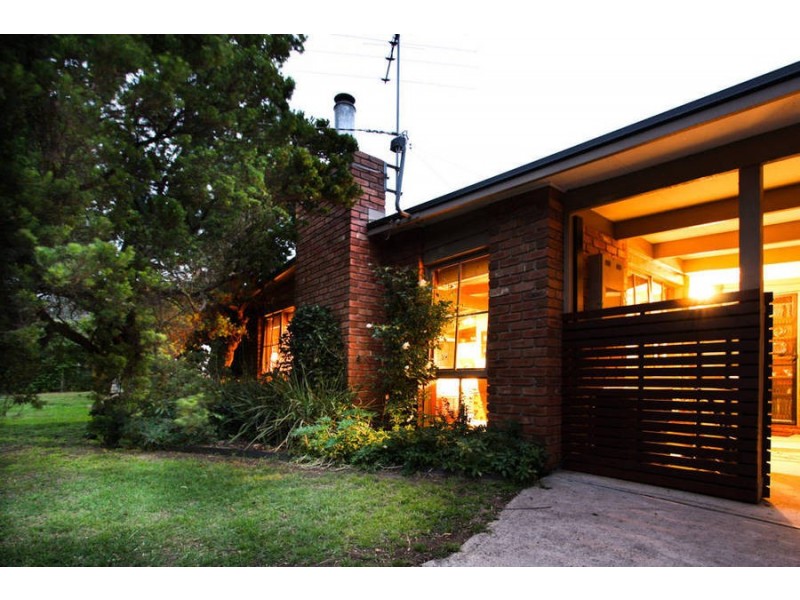 8 Doe Street, Rye VIC 3941