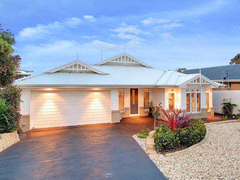 40 Dahlia Street, Dromana VIC 3936