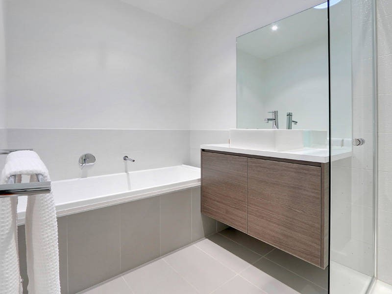 2/57 Armstrong Road, Mccrae VIC 3938