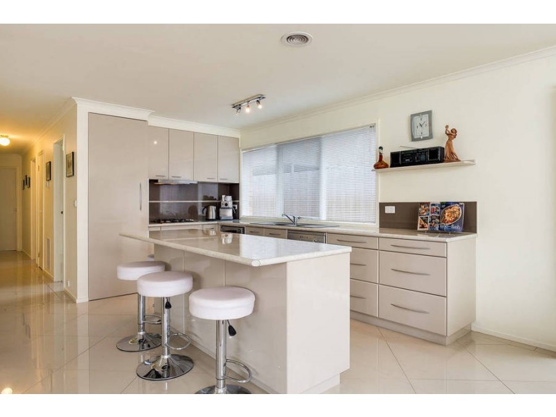 10A Tonkin Street, Safety Beach VIC 3936