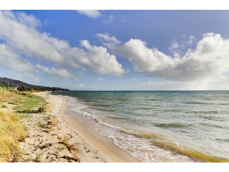 10A Tonkin Street, Safety Beach VIC 3936