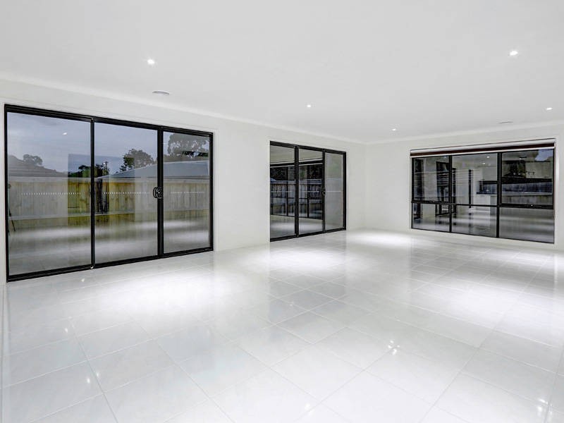 2/35 Leisure Way, Rosebud VIC 3939