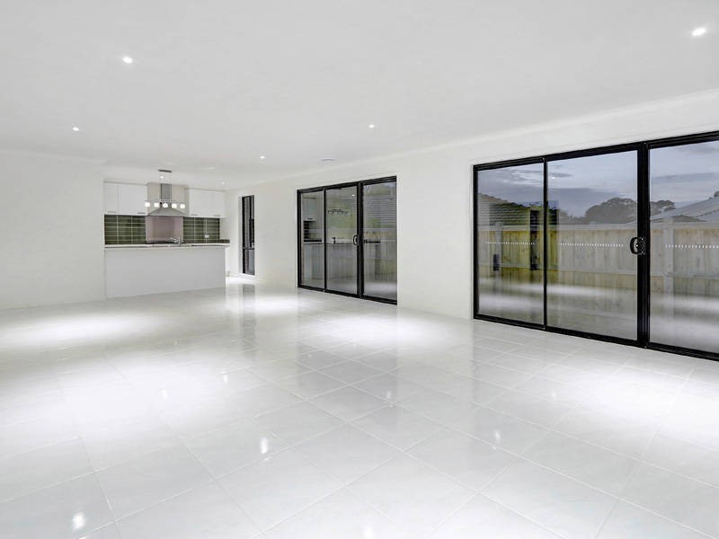 2/35 Leisure Way, Rosebud VIC 3939