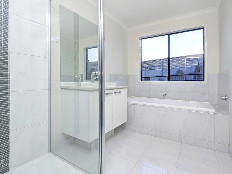 2/35 Leisure Way, Rosebud VIC 3939