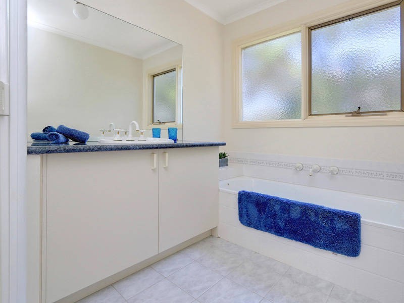 33 Belinda Street, Rye VIC 3941