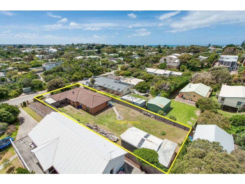 73 St Pauls Road, Sorrento VIC 3943