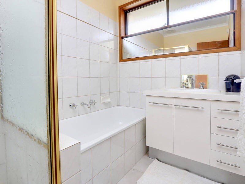 3/19 Woyna Avenue, Rosebud West VIC 3940