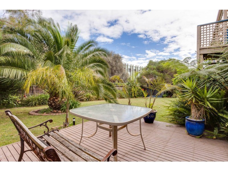 38 Thurloo Drive, Safety Beach VIC 3936