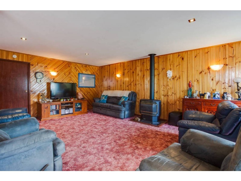 38 Thurloo Drive, Safety Beach VIC 3936