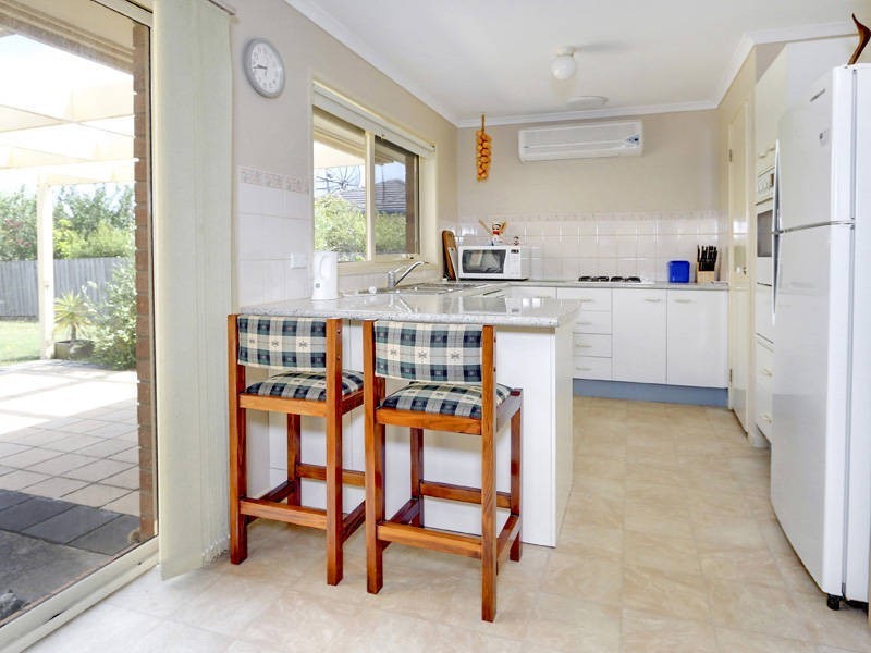 6 Fairway Lane, Safety Beach VIC 3936