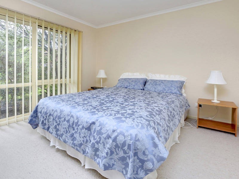 6 Fairway Lane, Safety Beach VIC 3936