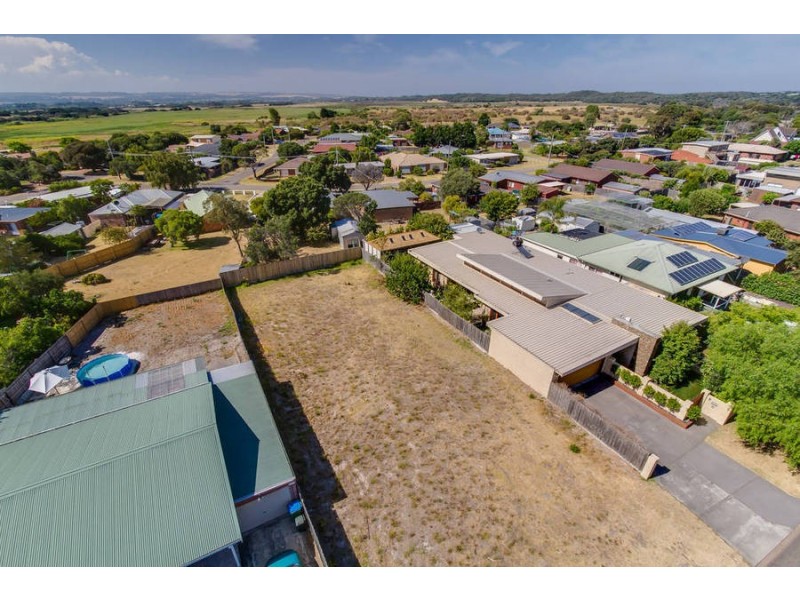 9 Kingfisher Avenue, Rosebud West VIC 3940