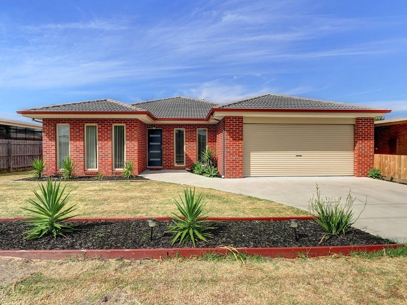 36 Coveside Avenue, Safety Beach VIC 3936