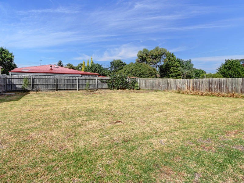 36 Coveside Avenue, Safety Beach VIC 3936