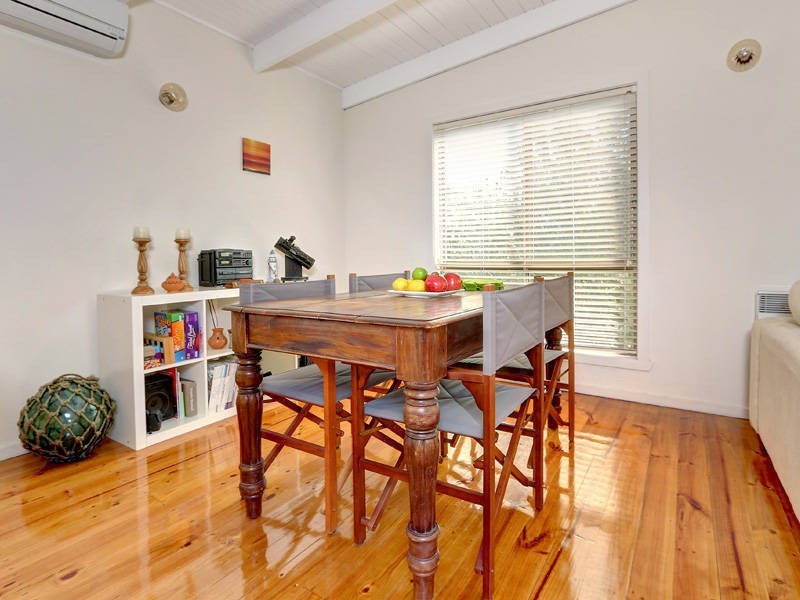 23 Roslyn Avenue, Rye VIC 3941