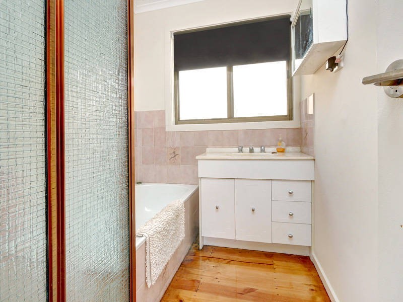 23 Roslyn Avenue, Rye VIC 3941