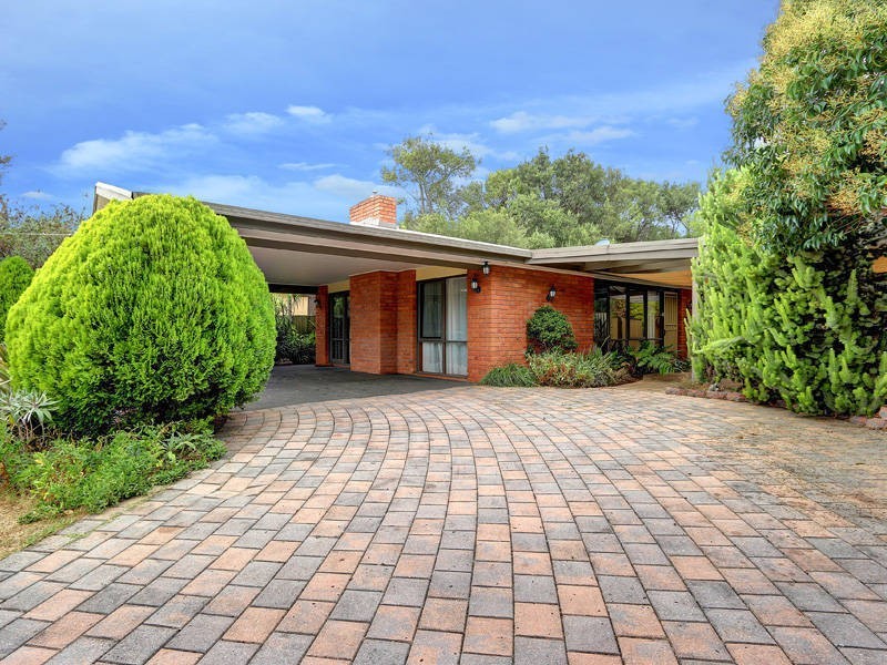 17 Bachli Street, Rye VIC 3941