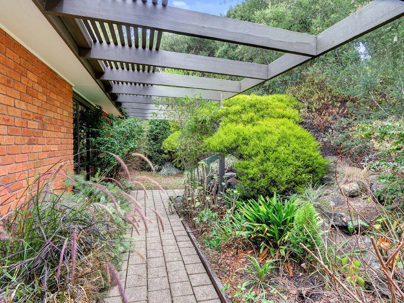 17 Bachli Street, Rye VIC 3941
