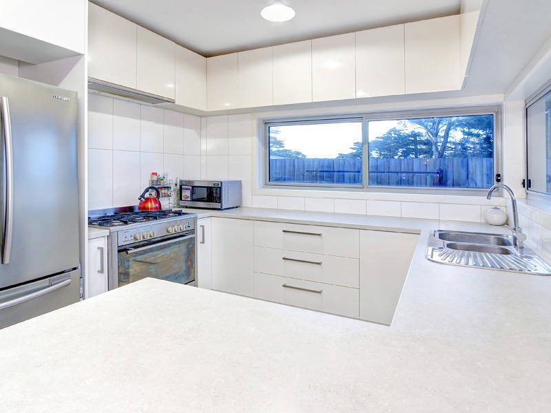 2/9 McArthur Street, Dromana VIC 3936