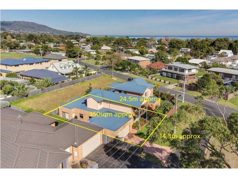2A Coveside Avenue, Safety Beach VIC 3936