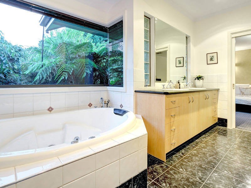 55 Bass Avenue, Rosebud VIC 3939