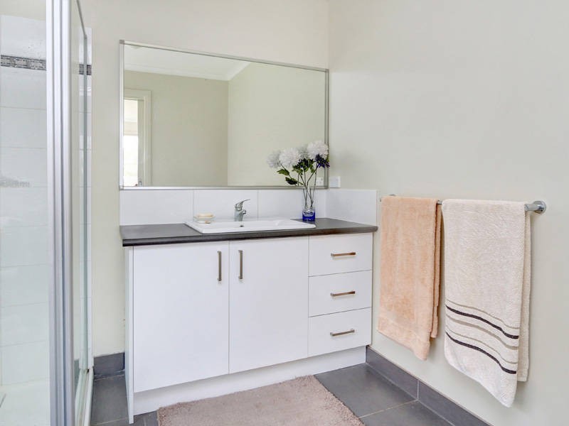 8 Monty Court, Rosebud VIC 3939