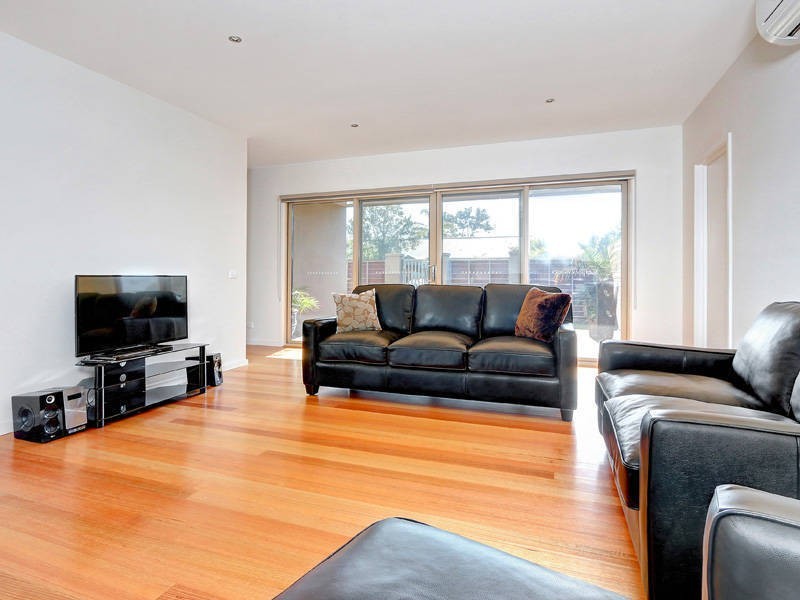 12 Weir Street, Rye VIC 3941