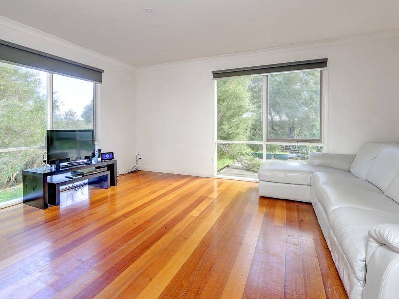 8 Lancia Drive, Tootgarook VIC 3941