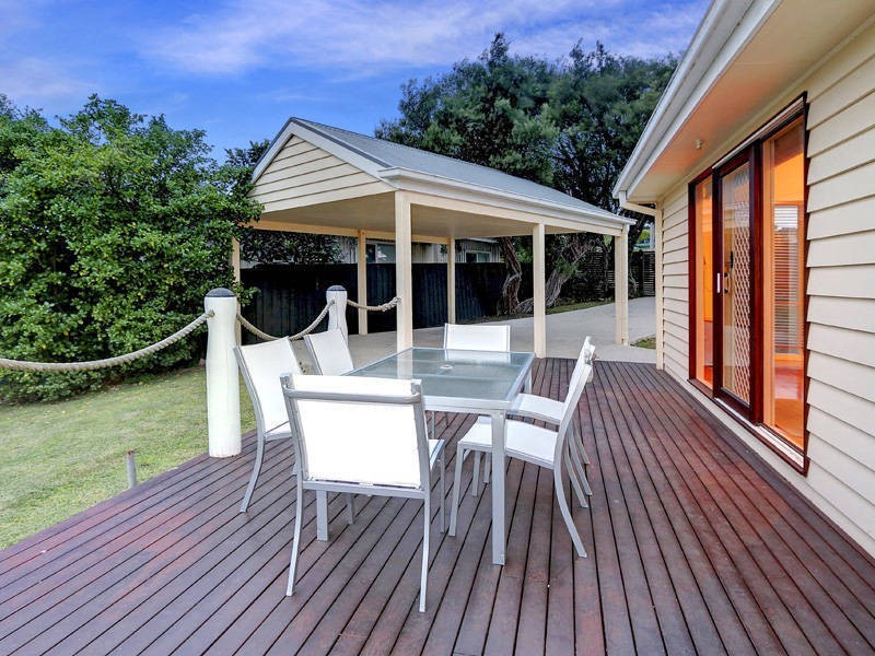 22 Elgan Avenue, Rye VIC 3941