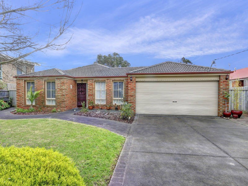 37 Woodlands Grove, Safety Beach VIC 3936